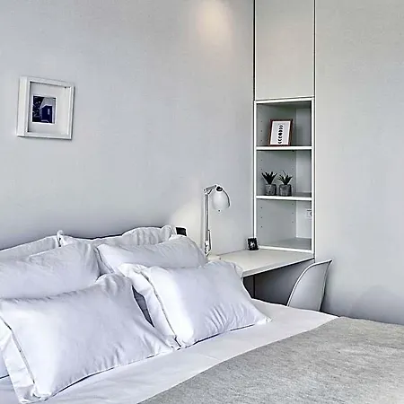Вілла Bedroom Near Split With Pool *
